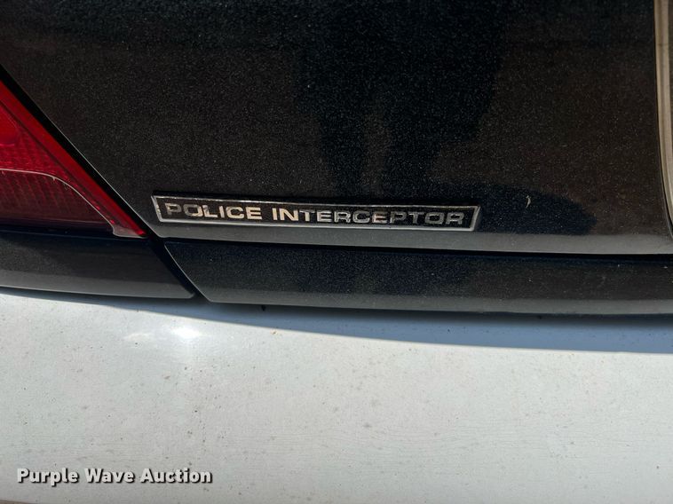 image for item LF9387 2008 Ford Crown Victoria Police Interceptor