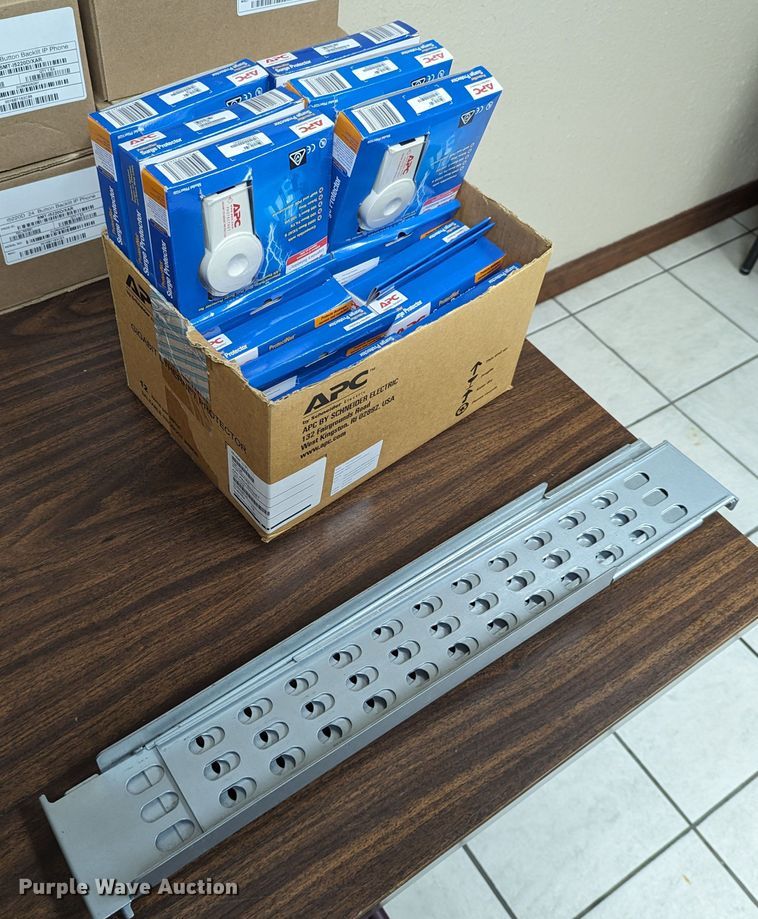 image for item LM9890 Computers