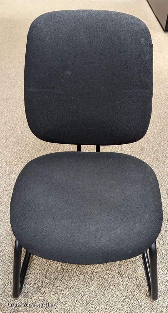 image for item LM9893 (7) Hon chairs