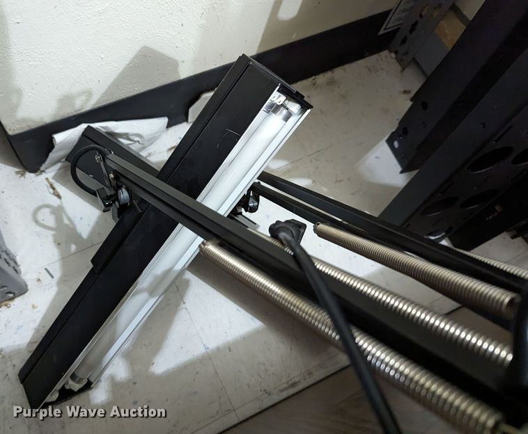 image for item LM9895 Office supplies