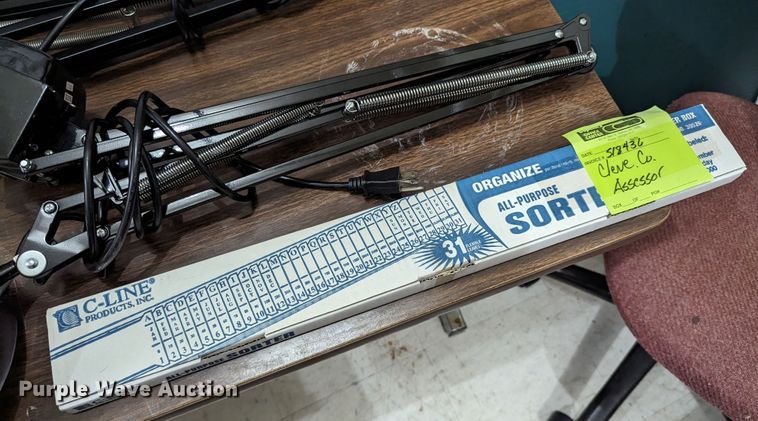 image for item LM9895 Office supplies