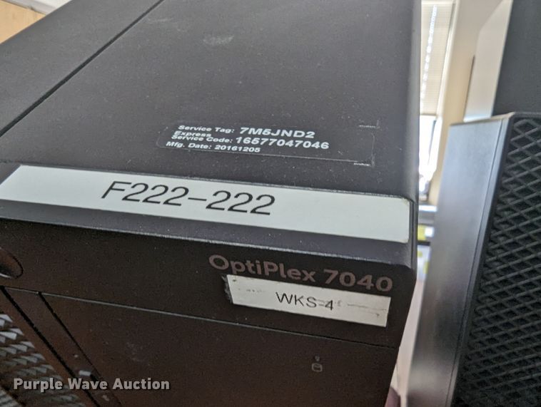 image for item LM9898 (12) Dell CPUs