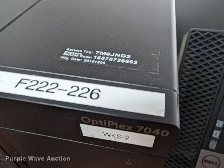 image for item LM9898 (12) Dell CPUs