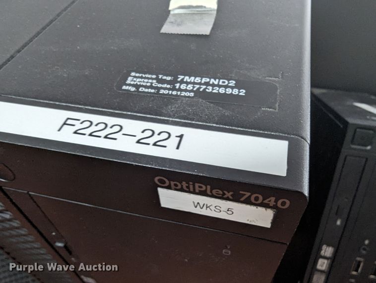 image for item LM9898 (12) Dell CPUs