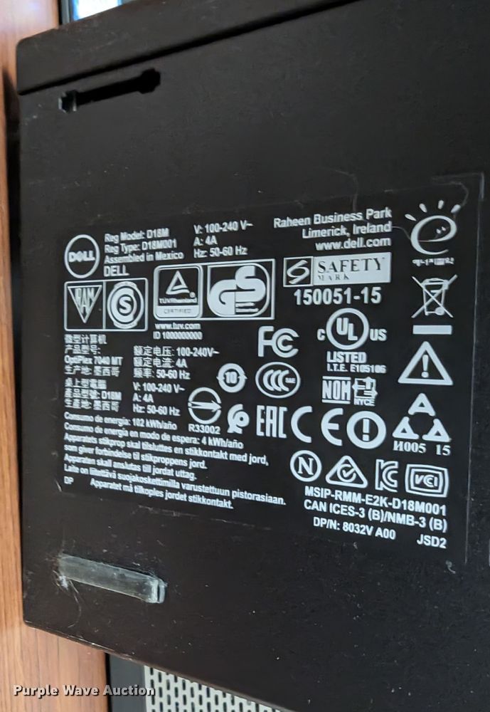 image for item LM9898 (12) Dell CPUs