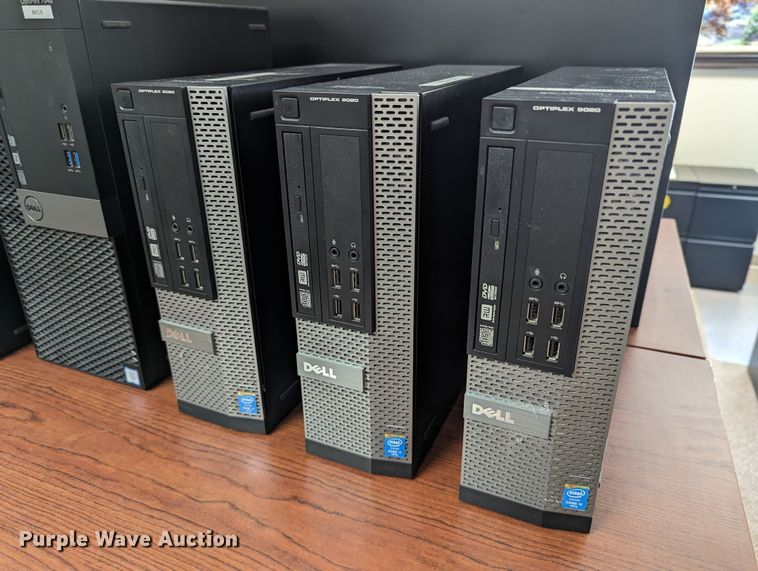 image for item LM9898 (12) Dell CPUs