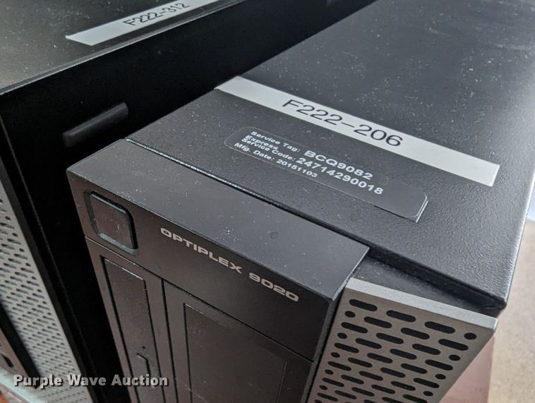 image for item LM9898 (12) Dell CPUs