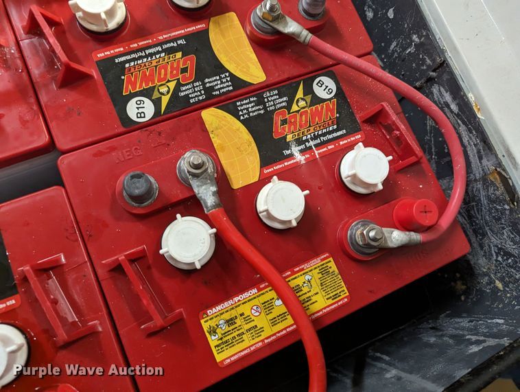 image for item LM9900 Advance Whirlmatic VS20  burnisher