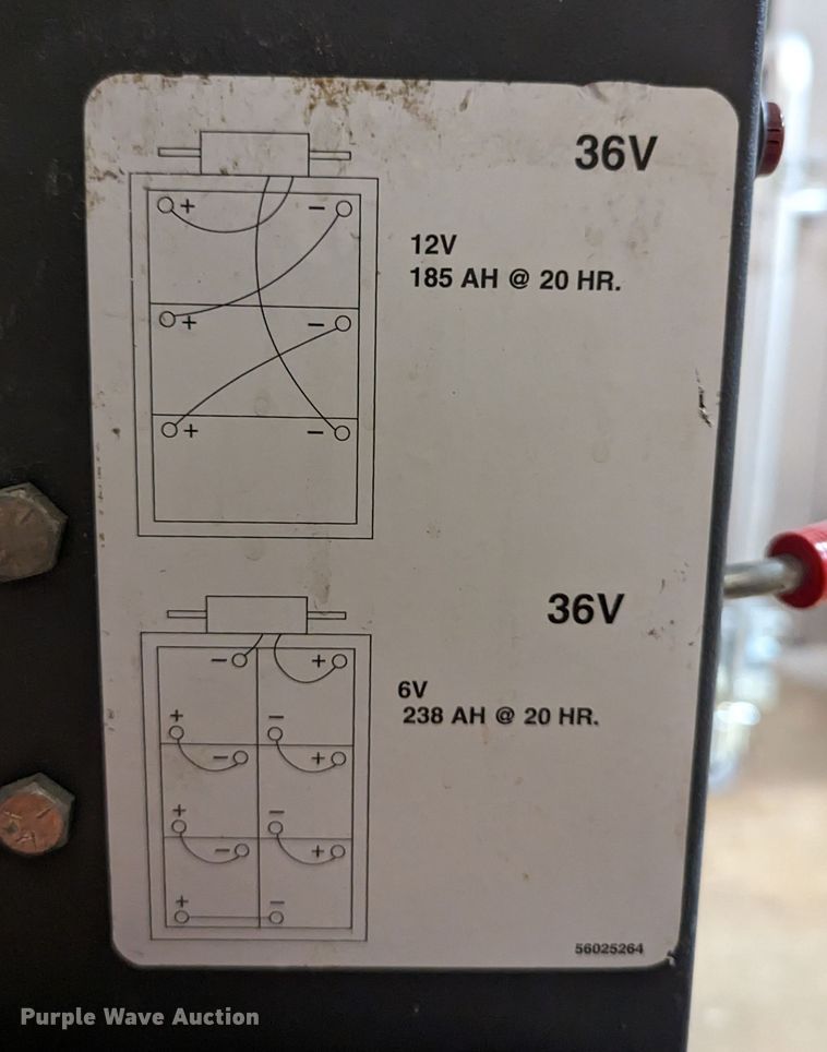 image for item LM9900 Advance Whirlmatic VS20  burnisher