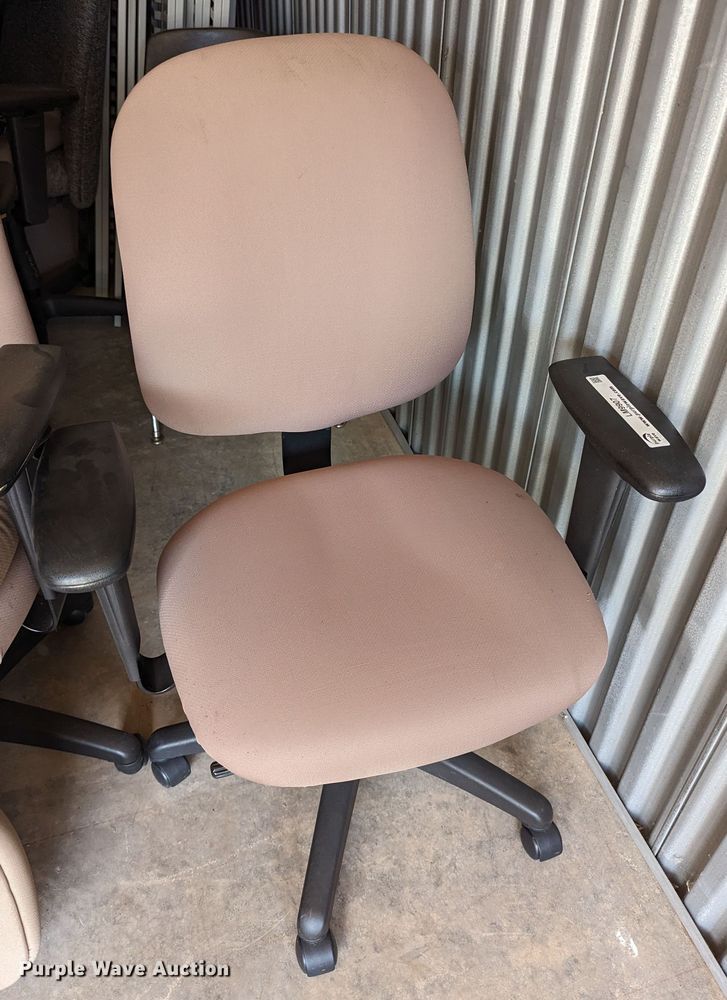 image for item LM9907 (40) chairs