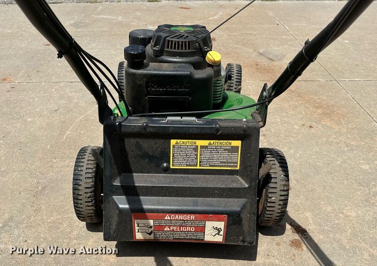 image for item LM9908 John Deere WE85  lawn mower