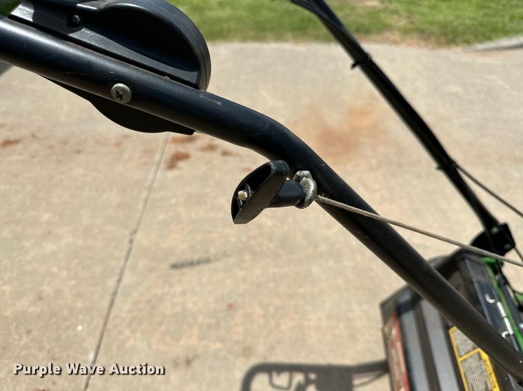 image for item LM9908 John Deere WE85  lawn mower