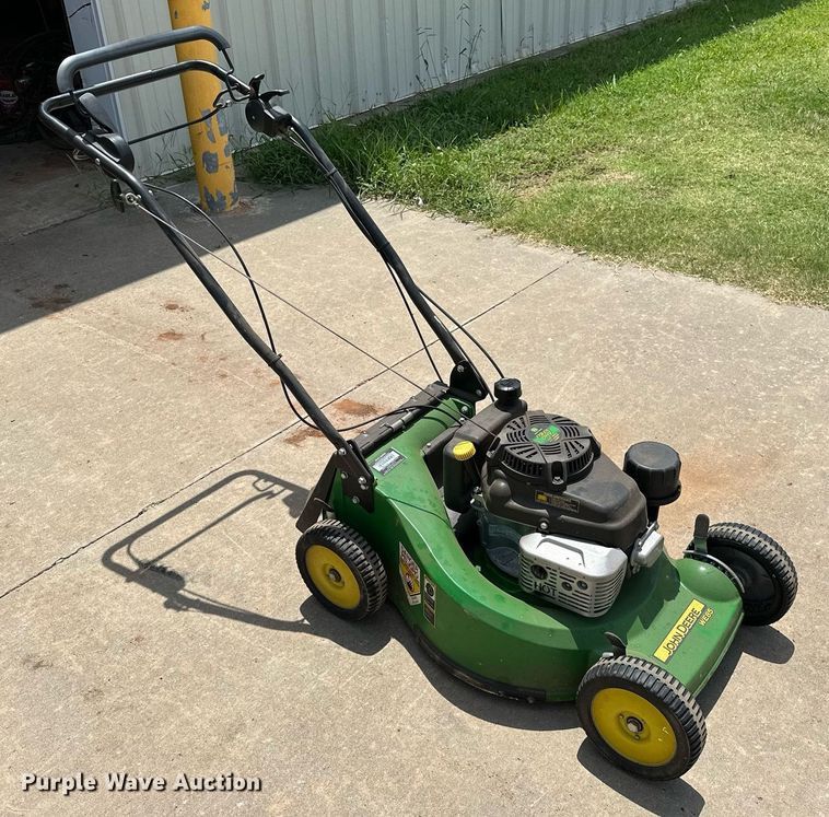 image for item LM9909 John Deere WE85  lawn mower