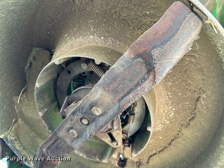 image for item LM9909 John Deere WE85  lawn mower