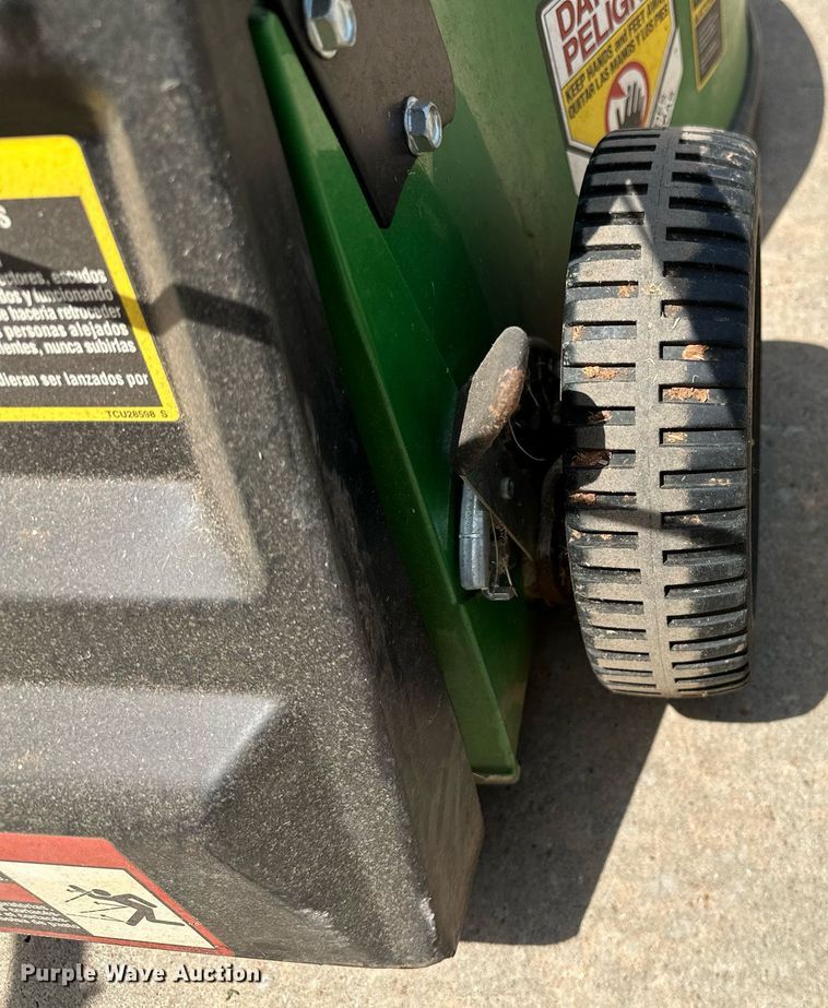 image for item LM9909 John Deere WE85  lawn mower