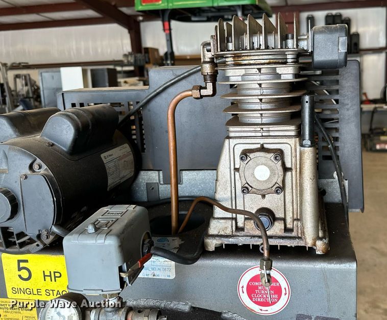 image for item LM9910 Napa  air compressor