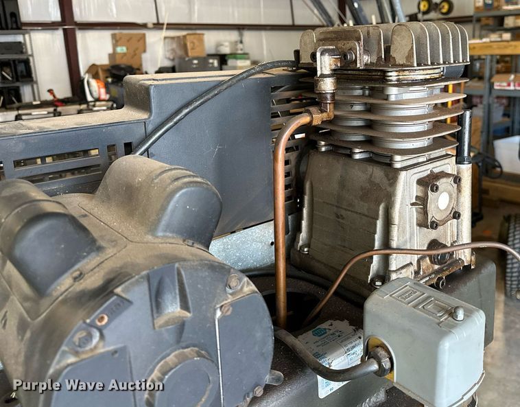 image for item LM9910 Napa  air compressor