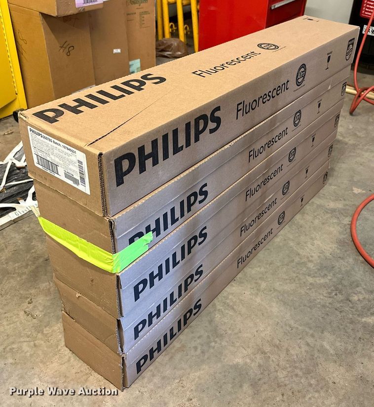 image for item LM9912 (73) Philips light bulbs