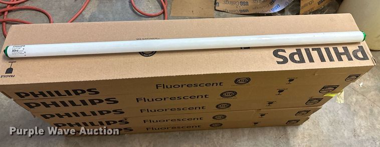 image for item LM9912 (73) Philips light bulbs