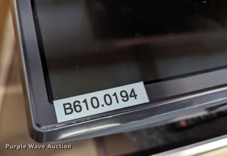 image for item LM9913 (8) televisions