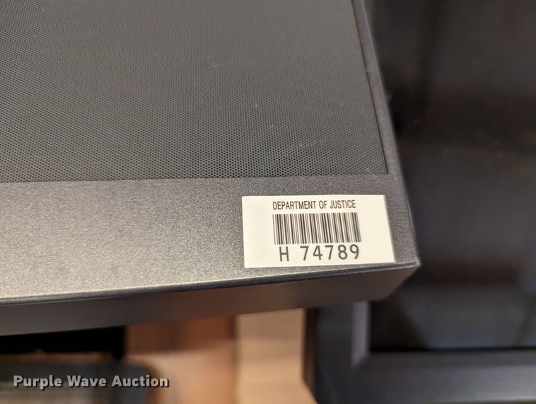 image for item LM9913 (8) televisions