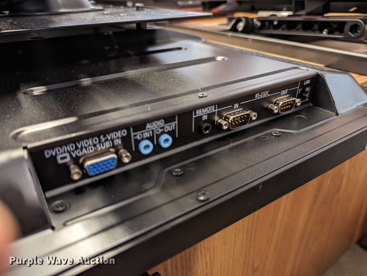 image for item LM9913 (8) televisions