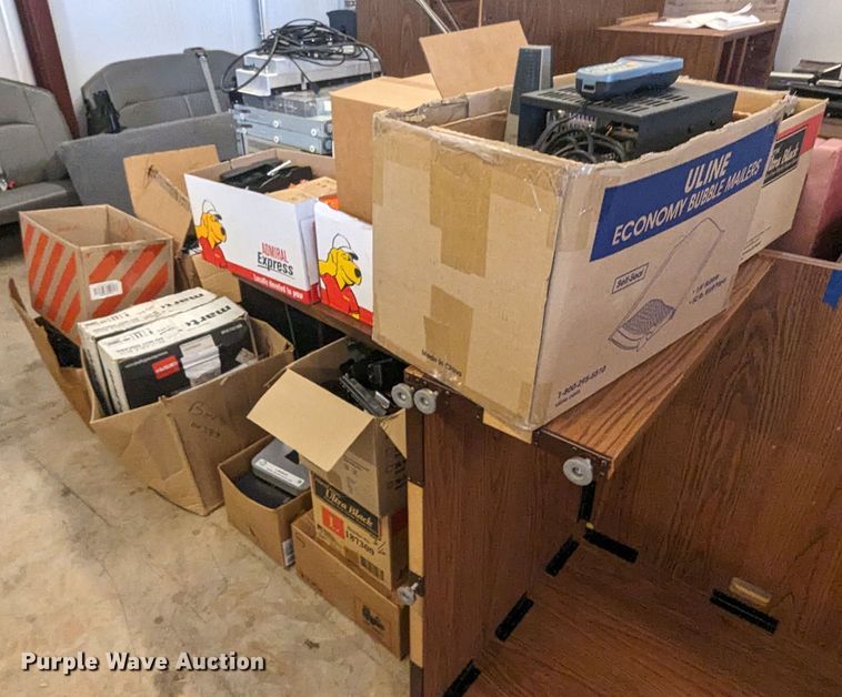 image for item LM9925 Electronics