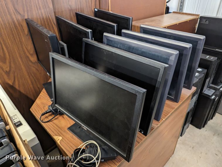 image for item LM9926 Computer equipment