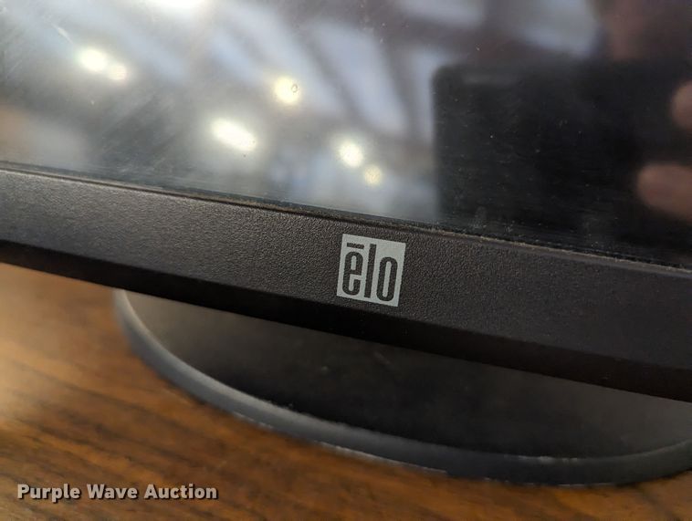 image for item LM9926 Computer equipment