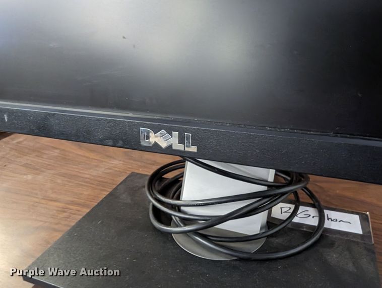 image for item LM9926 Computer equipment