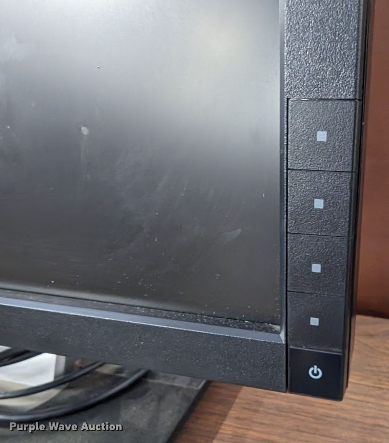 image for item LM9926 Computer equipment