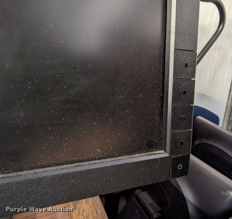 image for item LM9926 Computer equipment