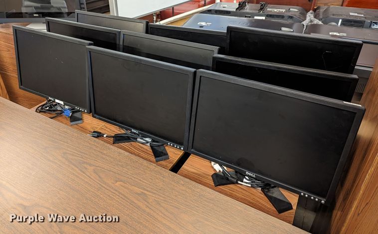 image for item LM9926 Computer equipment