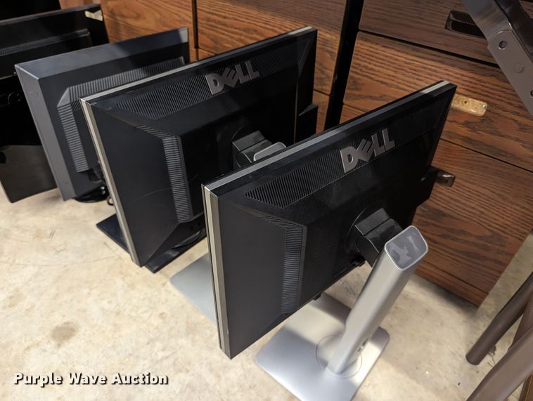 image for item LM9926 Computer equipment