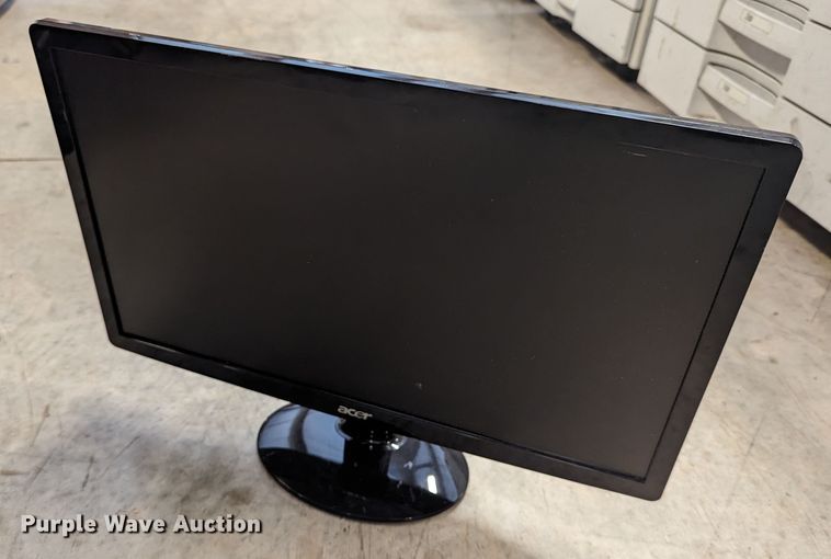 image for item LM9926 Computer equipment