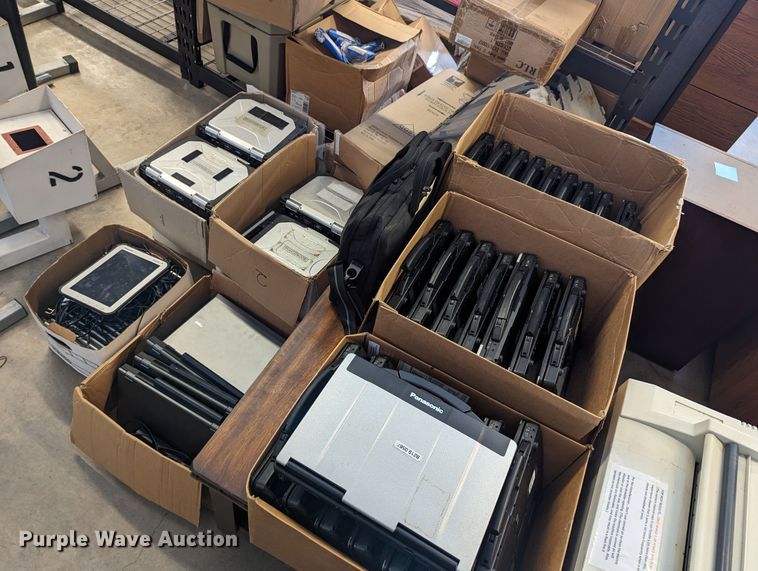 image for item LM9927 (77) laptops