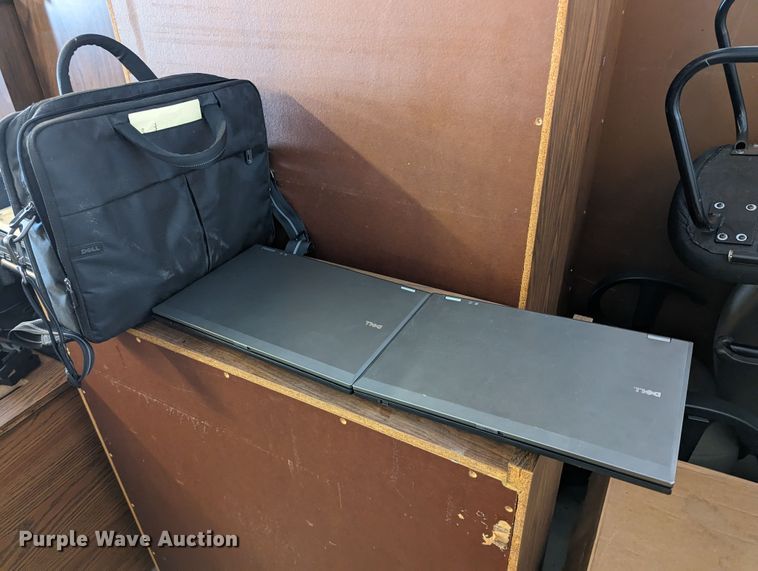 image for item LM9927 (77) laptops