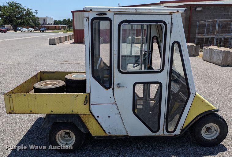 image for item LM9934 EZ GO GXI-800  utility vehicle