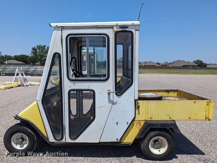 image for item LM9934 EZ GO GXI-800  utility vehicle