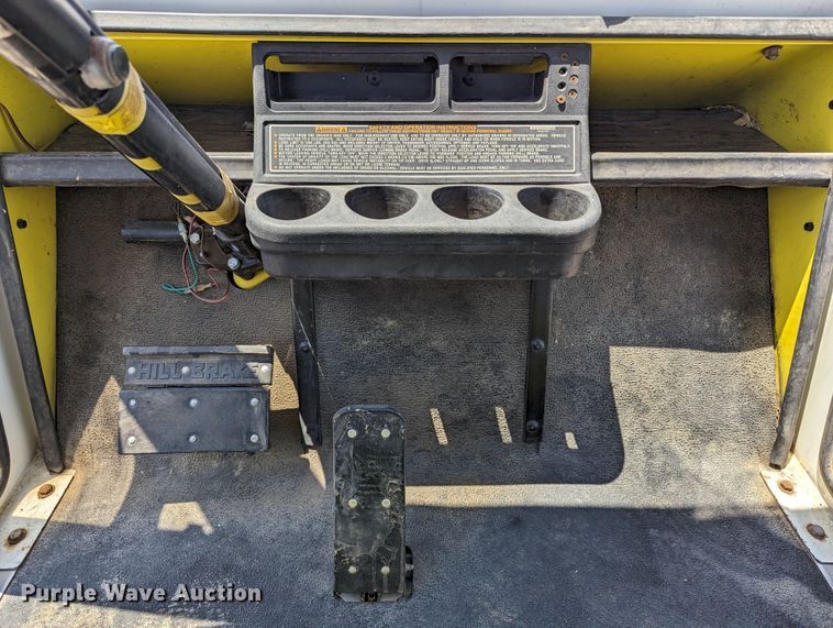 image for item LM9934 EZ GO GXI-800  utility vehicle