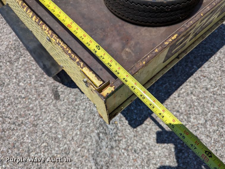 image for item LM9934 EZ GO GXI-800  utility vehicle