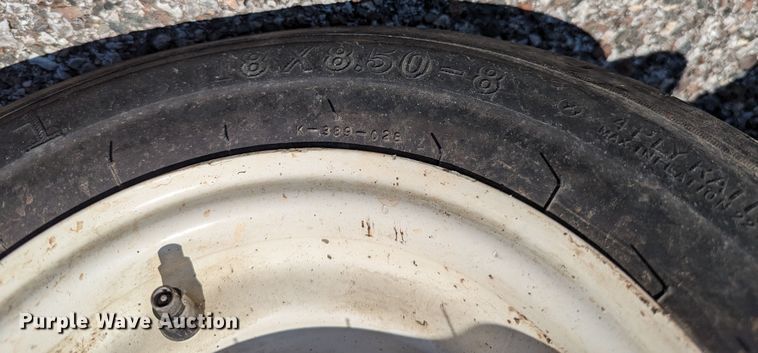 image for item LM9934 EZ GO GXI-800  utility vehicle