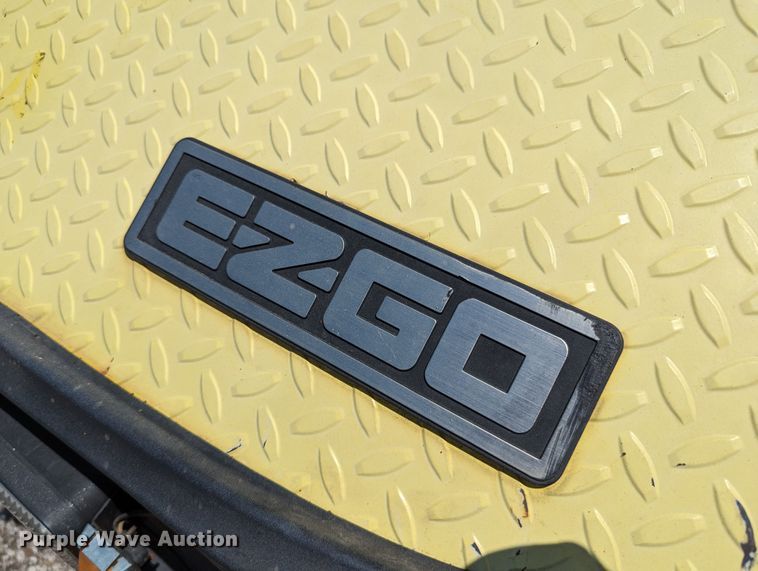 image for item LM9934 EZ GO GXI-800  utility vehicle