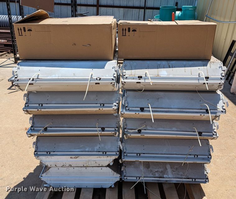 image for item LM9935 (20) 24" x 24" light fixtures