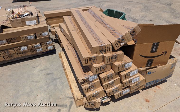 image for item LM9937 Building materials