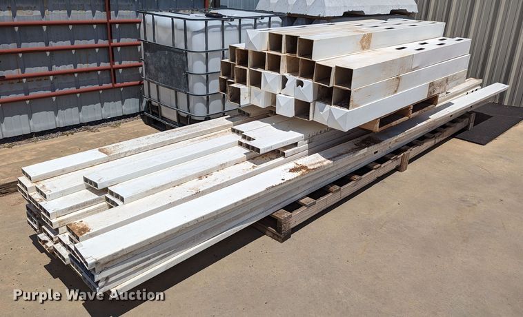 image for item LM9939 Approximately 240' of vinyl fence