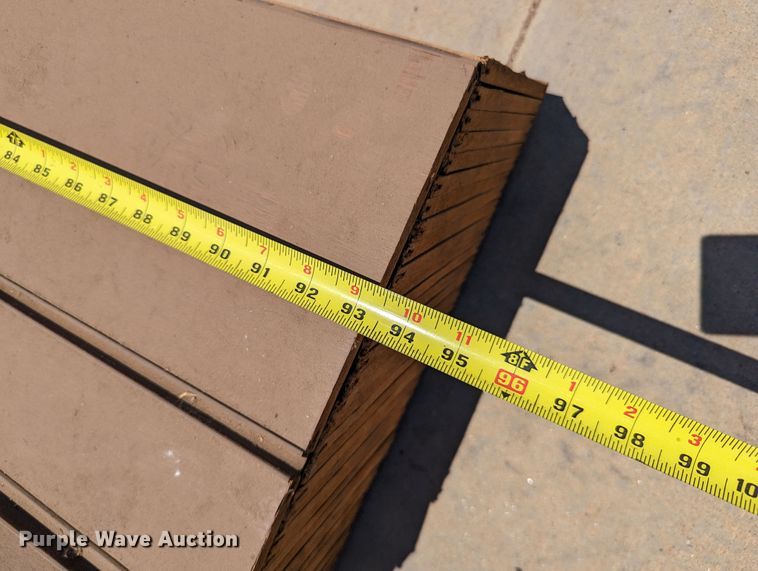 image for item LM9940 Folding partition