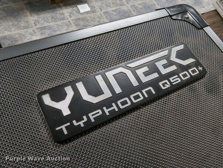 image for item LM9942 Yuneec Typhoon Q500+  drone