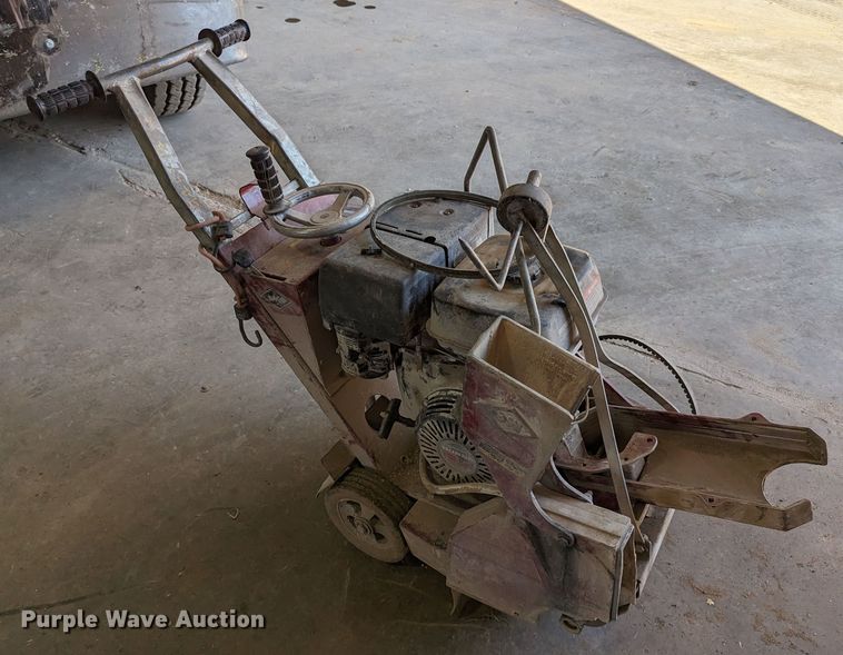 image for item LM9945 1995 MK Diamond MK 9000 series  concrete saw