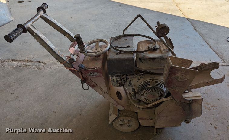 image for item LM9945 1995 MK Diamond MK 9000 series  concrete saw